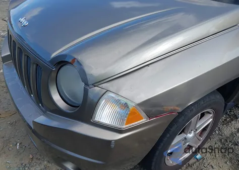 2008 Jeep Compass Sport from USA, damaged, VIN 1J8FF47W98D700557